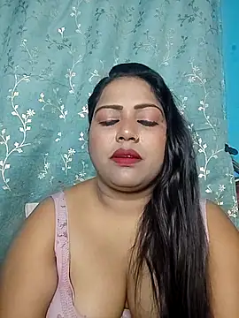 hornypriya696 online show from 10/15/25, 06:52