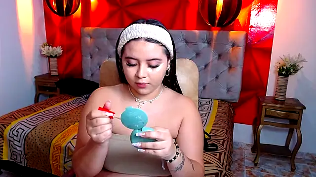 Snapshot of IsabellaaSweet chatting on 10/01/25, 02:01 IsabellaaSweet online show from 10/01/25, 02:01