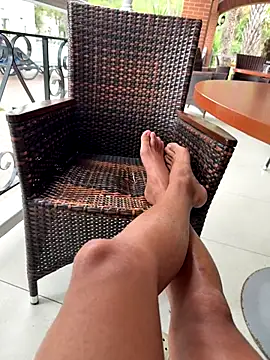 Jonypink10 online show from 10/27/25, 01:04