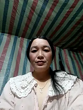 Bliss rose online show from 10/08/25, 03:15