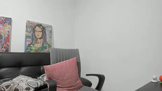 Snapshot of Mike3Xxx chatting on 10/22/25, 02:01 Mike3Xxx online show from 10/22/25, 02:01