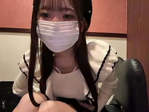 nano-da-u online show from 10/18/25, 02:51