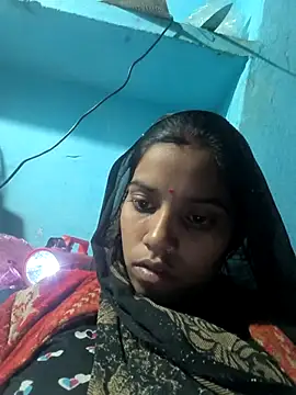 Snapshot of Cutyam chatting on 11/29/25, 07:50 Cutyam online show from 11/29/25, 07:50