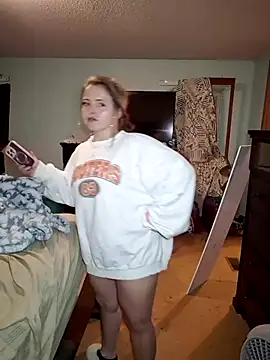 JuicyExxxperience online show from 10/30/25, 11:22