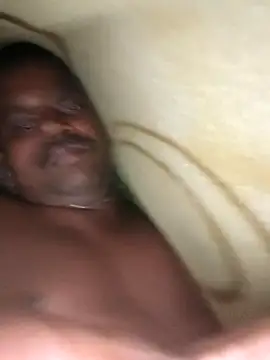 hotboy43339 online show from 10/14/25, 06:47