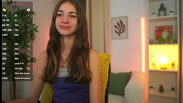 Sophie  Nice online show from 10/15/25, 05:57