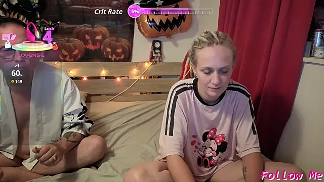 lisa yummi online show from 10/19/25, 08:09