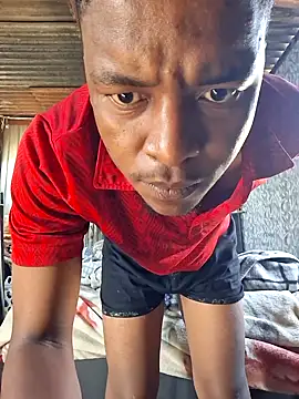 Snapshot of DxckMan3 chatting on 10/19/25, 07:31 DxckMan3 online show from 10/19/25, 07:31