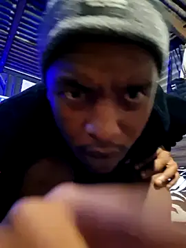 Snapshot of DxckMan3 chatting on 11/26/25, 02:12 DxckMan3 online show from 11/26/25, 02:12