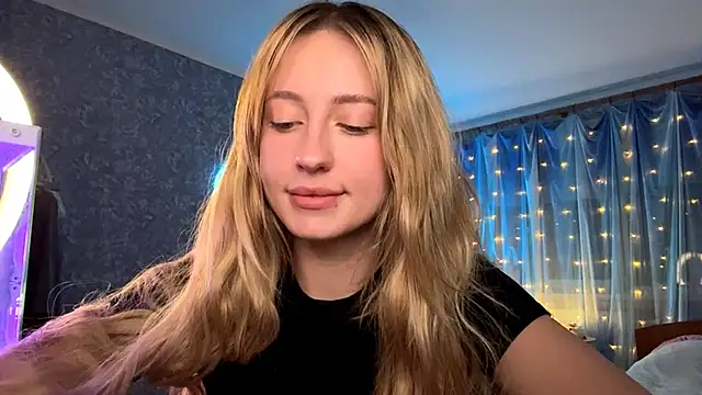 Jetta Corsacami online show from 11/09/25, 04:27