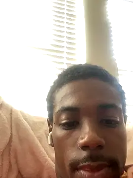 Snapshot of huhgtr chatting on 11/03/25, 08:21 huhgtr online show from 11/03/25, 08:21