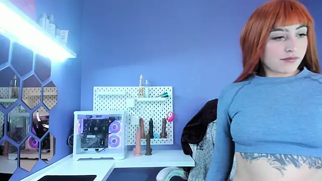 Snapshot of Nezuko_16 chatting on 10/12/25, 08:30 Nezuko 16 online show from 10/12/25, 08:30