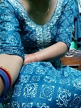 Apurvaa online show from 11/23/25, 02:28