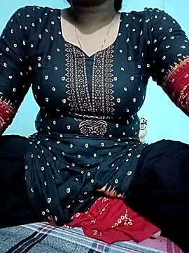 Rina-2 online show from 12/05/25, 11:52