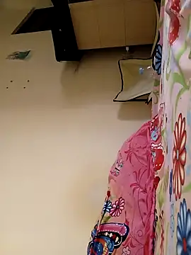 Snapshot of Sondosa3 chatting on 10/14/25, 07:20 Sondosa3 online show from 10/14/25, 07:20