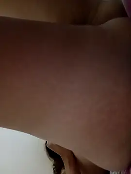 Snapshot of Sondosa3 chatting on 10/25/25, 06:35 Sondosa3 online show from 10/25/25, 06:35