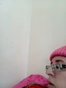 Snapshot of Sondosa3 chatting on 11/16/25, 08:09 Sondosa3 online show from 11/16/25, 08:09