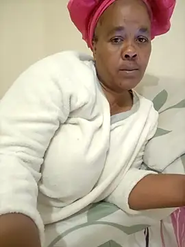 Snapshot of Ebonyboobsmilk chatting on 10/02/25, 05:31 Ebonyboobsmilk online show from 10/02/25, 05:31