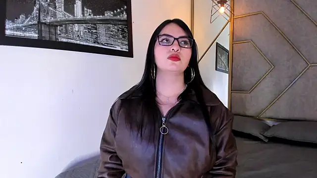 NavannyCattan online show from 11/11/25, 02:55