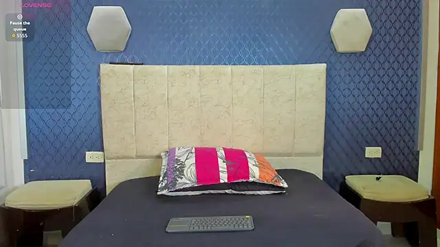 Snapshot of Sweet_Sariita chatting on 09/22/25, 12:40 Sweet Sariita online show from 09/22/25, 12:40