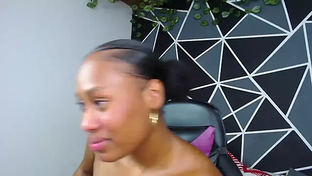 Snapshot of karol_the_warrior chatting on 10/02/25, 07:54 karol the warrior online show from 10/02/25, 07:54