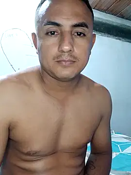 Geral Yeraldyn09 online show from 10/18/25, 01:08