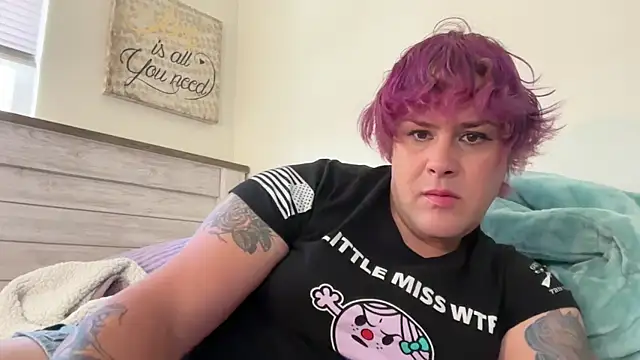 Snapshot of Julietserenity chatting on 10/21/25, 05:24 Julietserenity online show from 10/21/25, 05:24