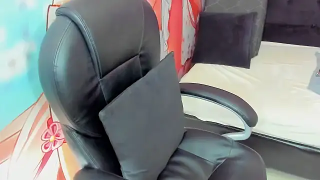 StarletTays online show from 10/17/25, 02:59