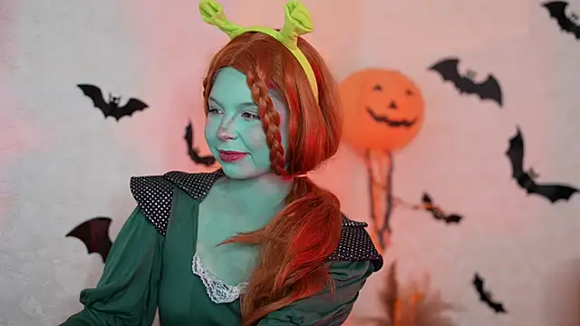 Snapshot of Stella_Vanila chatting on 10/27/25, 12:58 Stella Vanila online show from 10/27/25, 12:58