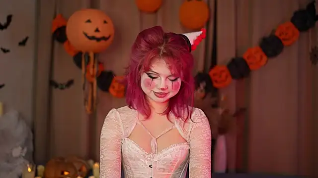 Snapshot of Stella_Vanila chatting on 10/30/25, 11:38 Stella Vanila online show from 10/30/25, 11:38