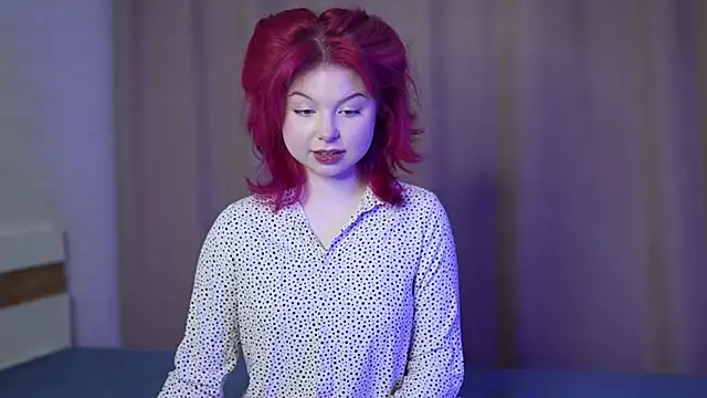 Snapshot of Stella_Vanila chatting on 11/11/25, 12:10 Stella Vanila online show from 11/11/25, 12:10