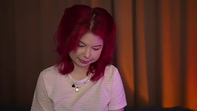 Snapshot of Stella_Vanila chatting on 11/14/25, 12:09 Stella Vanila online show from 11/14/25, 12:09