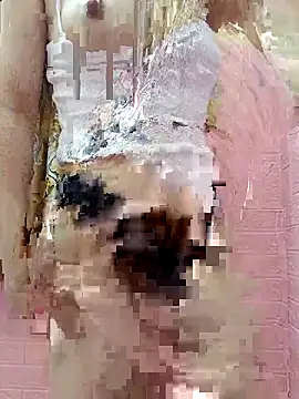 Snapshot of xiangxiang127 chatting on 11/08/25, 11:14 xiangxiang127 online show from 11/08/25, 11:14