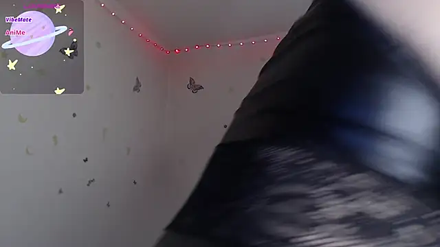 Snapshot of evangeline_lover chatting on 10/10/25, 12:04 evangeline lover online show from 10/10/25, 12:04