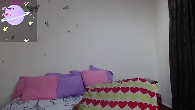 Snapshot of evangeline_lover chatting on 10/12/25, 12:48 evangeline lover online show from 10/12/25, 12:48