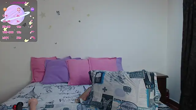 Snapshot of evangeline_lover chatting on 10/18/25, 12:06 evangeline lover online show from 10/18/25, 12:06