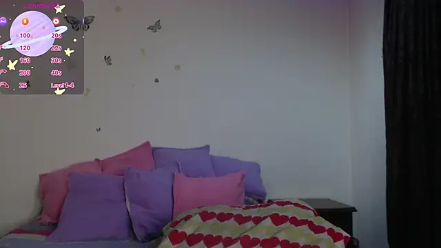 Snapshot of evangeline_lover chatting on 10/22/25, 11:54 evangeline lover online show from 10/22/25, 11:54