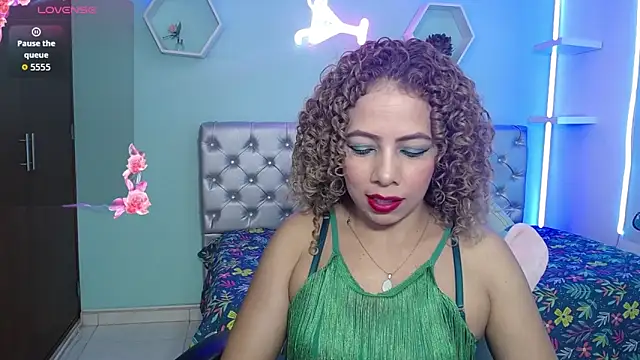 thalia mills19 online show from 10/11/25, 08:51