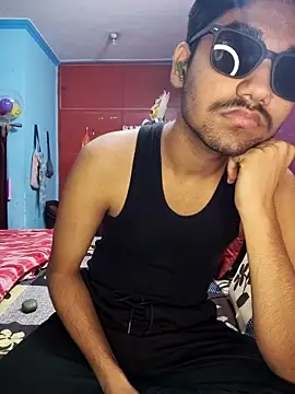 Snapshot of Drakyguy chatting on 11/22/25, 10:03 Drakyguy online show from 11/22/25, 10:03