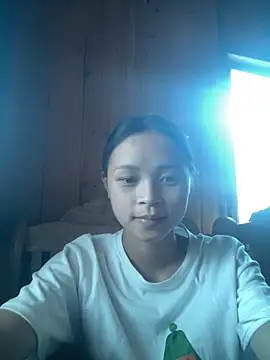 Em-Tho07 online show from 09/21/25, 06:37