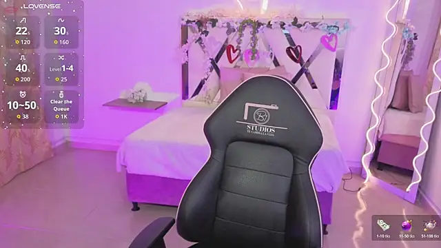 ZURY TAY online show from 10/24/25, 11:39