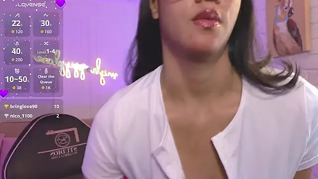 Snapshot of artemiss_tay chatting on 09/26/25, 07:29 artemiss tay online show from 09/26/25, 07:29