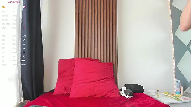 hannah lover online show from 09/10/25, 07:47