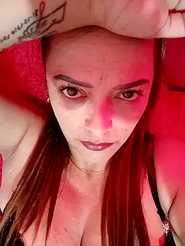 Snapshot of Lady_16 chatting on 09/23/25, 12:30 Lady 16 online show from 09/23/25, 12:30