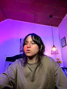 Eymmy 24 online show from 10/12/25, 03:27