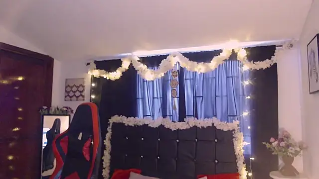 Sofia-mel online show from 10/07/25, 03:09