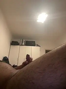 Snapshot of geliyor34 chatting on 09/12/25, 09:59 geliyor34 online show from 09/12/25, 09:59