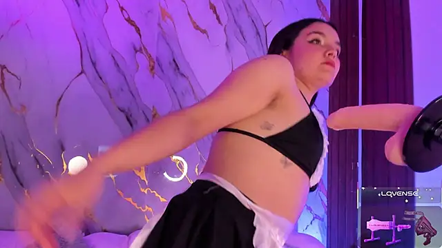 alicecute77 online show from 11/21/25, 02:32