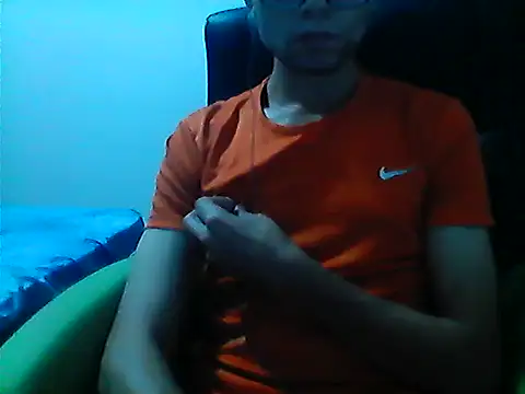 Snapshot of Naughty_Boy13 chatting on 10/23/25, 06:56 Naughty Boy13 online show from 10/23/25, 06:56