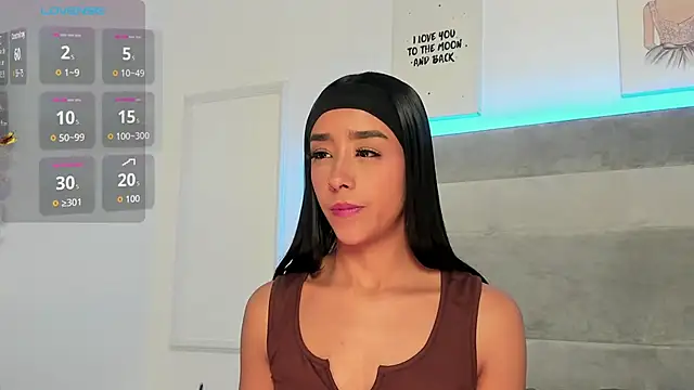 Aleja ruizz online show from 09/30/25, 05:23